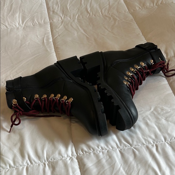 Elegant Black Combat Boots with Burgundy Accents - Picture 4 of 6